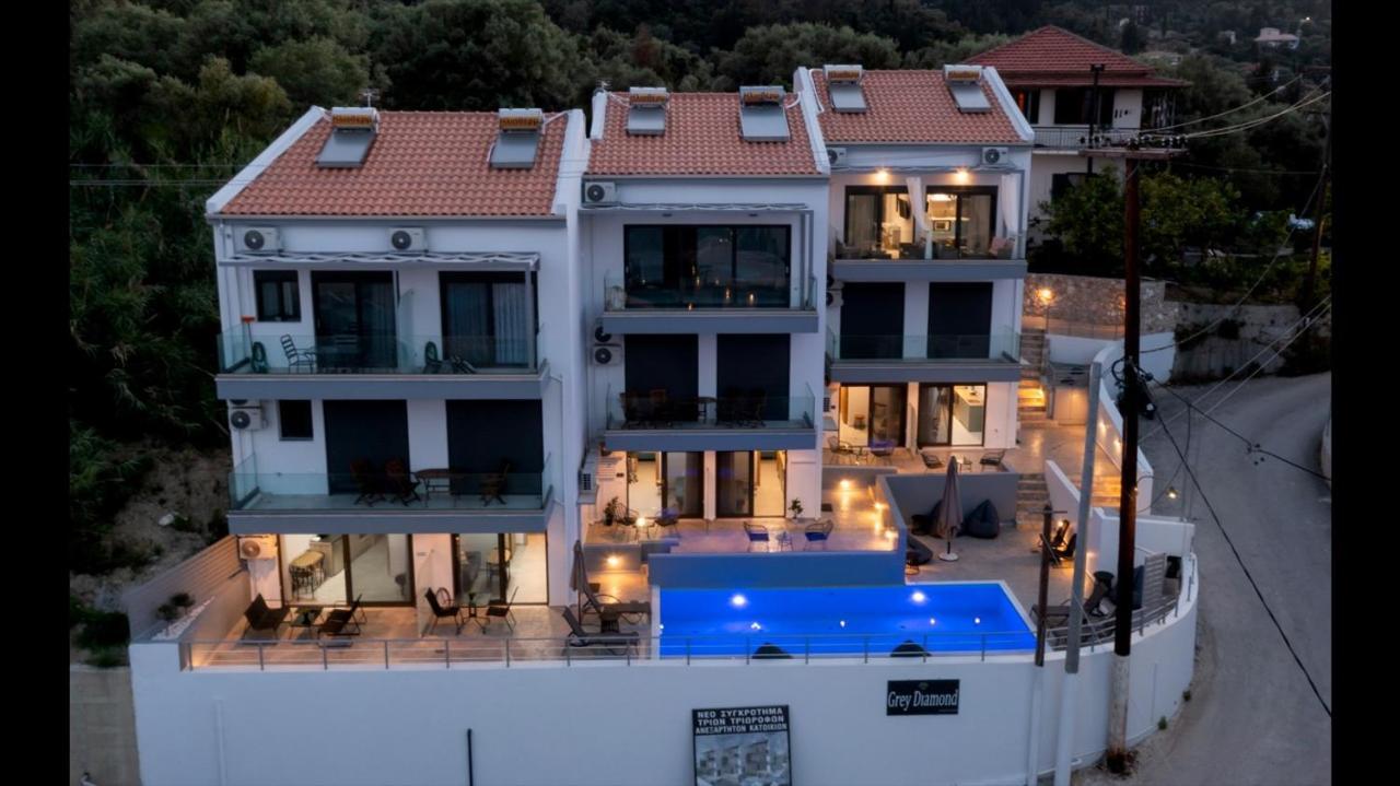 Etheras Nikiana Exteriér fotografie
